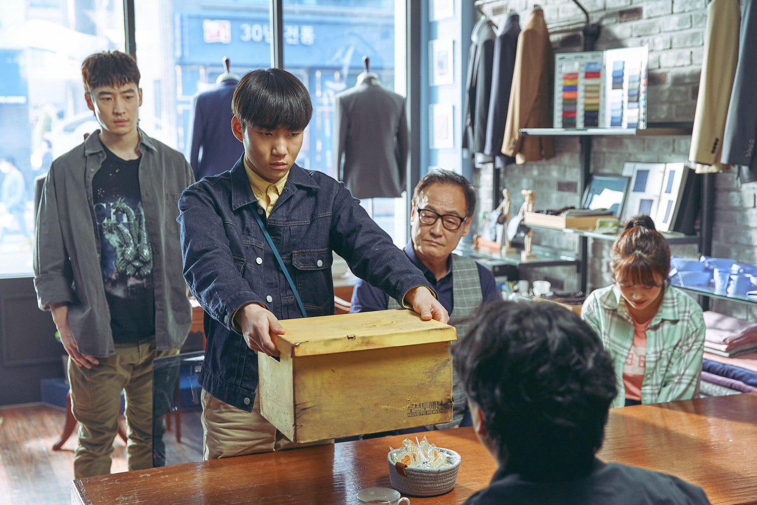 Netflix《Move to Heaven：我是遺物整理師 》 李帝勳 陳俊翔 唐俊尚 洪承希 洪承熙