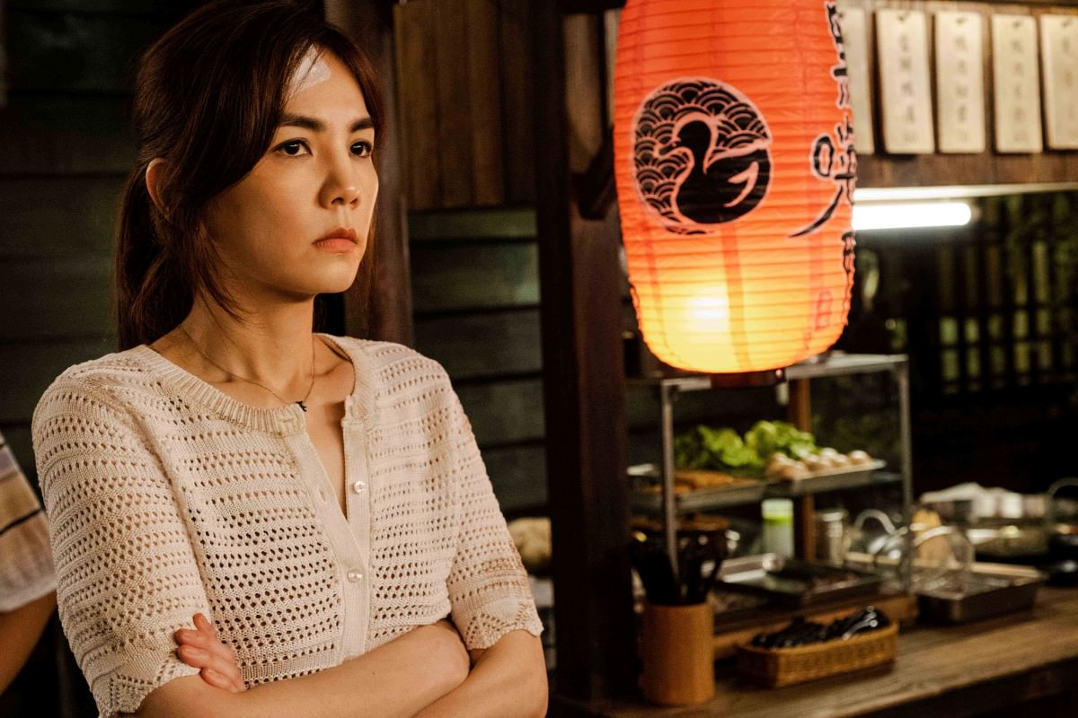 《生命捕手》Ella-陳嘉樺飾演徐敏安醫師，外號「鋼鐵安」，寫實劇情藏洋蔥擊潰她淚腺