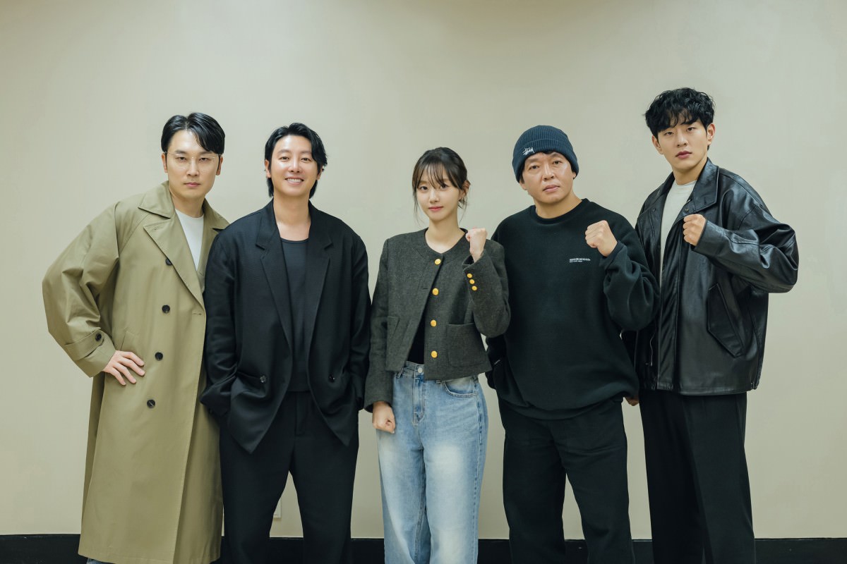 Disney+全新警匪喜劇《首爾破笑組》金東旭&朴智煥聯手破案!二流刑偵小隊X菁英警察隊長爆笑登場 - 第1張圖 Disney+全新警匪喜劇《首爾破笑組》金東旭&朴智煥