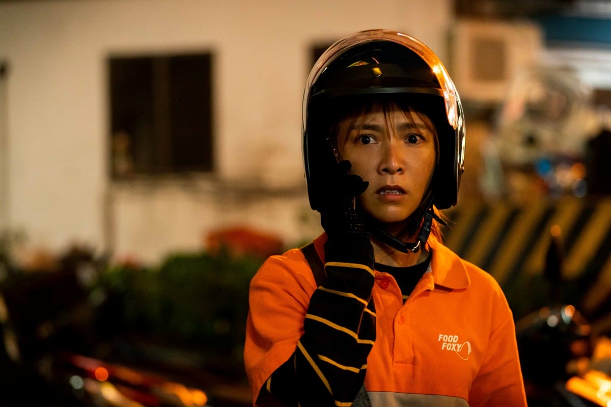 Netflix《正港分局》溫妮挑戰飾演火爆外送員黃小茵
