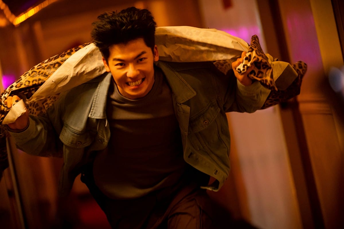 Netflix《正港分局》邰智源睽違十年回歸演出!成為「成語殺人魔」超離奇殺人手法+恐怖儀式曝光! - 第2張圖 許光漢《正港分局》為了抓到「成語連續殺人魔」展開調查