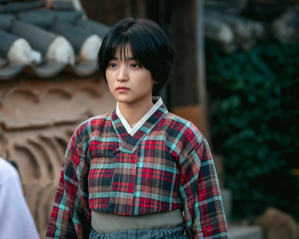 全女性熱血成長劇《正年》開播!金泰梨「當上偶像練習生」!花三年苦學聲樂,就為化身「正年」 - 第3張圖 《正年》金允慧、辛叡恩、金泰梨、鄭恩彩劇照