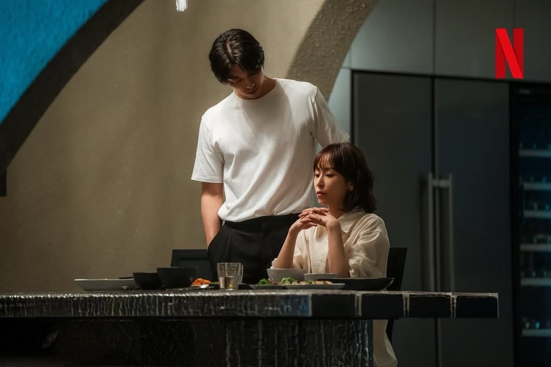 Netflix韓劇《一箱情緣》孔劉立陷愛徐玄振！