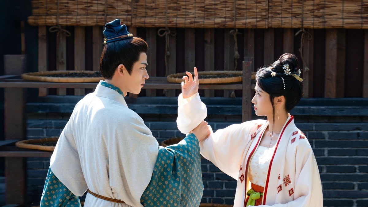 Netflix古裝愛情劇《五福臨門》王星越首搭檔《雲之羽》盧昱曉-互搶生意相愛相殺