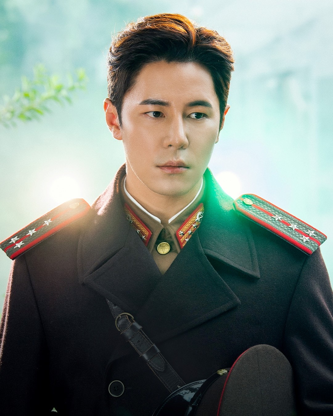 《愛的迫降：旗艦版》男主角由「小迷糊」李奎炯化身北韓帥氣軍官「利正赫」