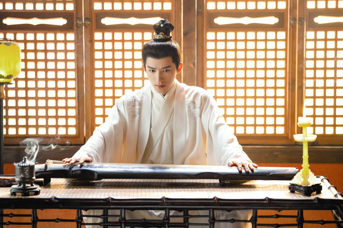 Netflix華語古裝愛情喜劇《五福臨門》王星越飾柴安精通人情世故，性格細膩溫柔
