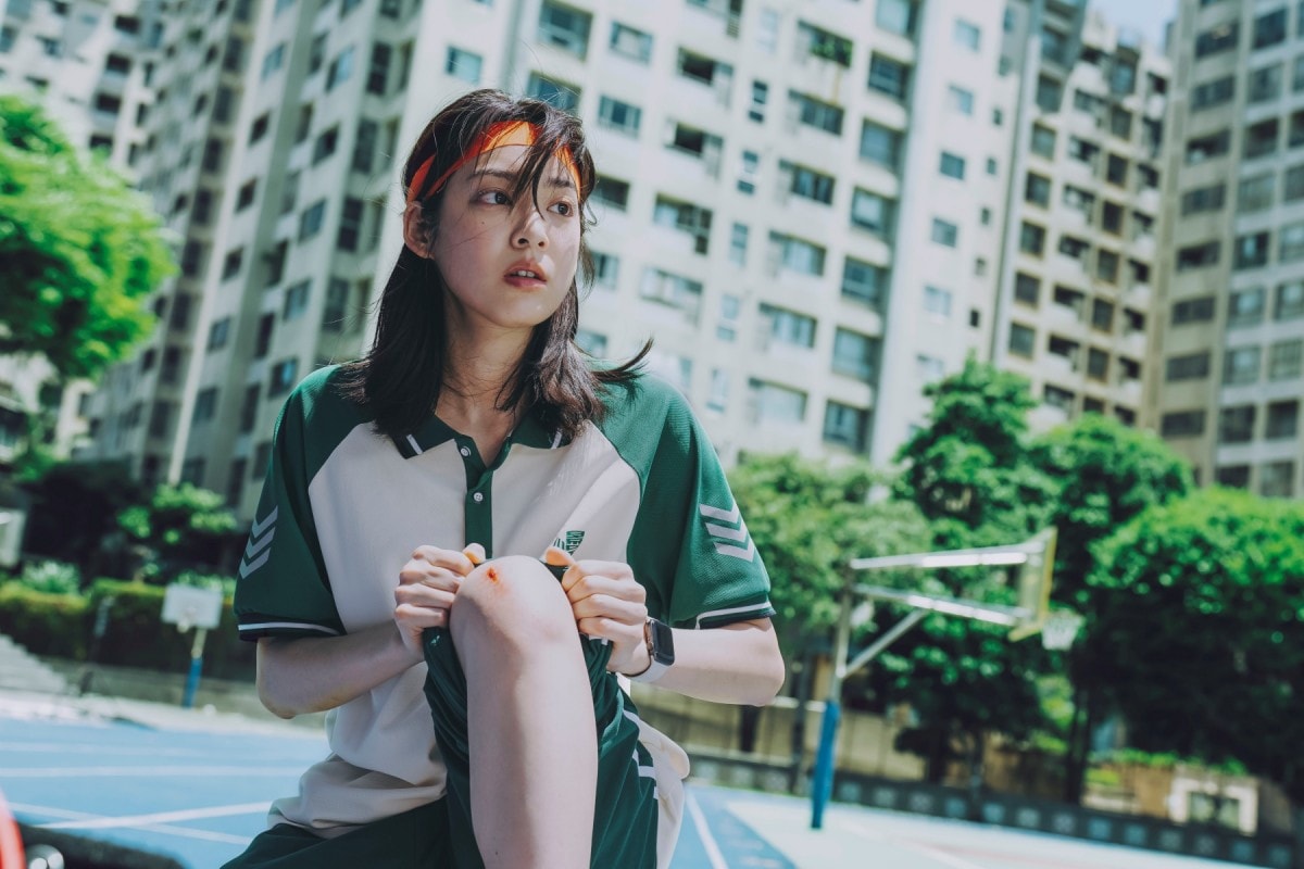 《有病才會喜歡你》江齊則是飾演患有絕症的學霸班長葉梓潔