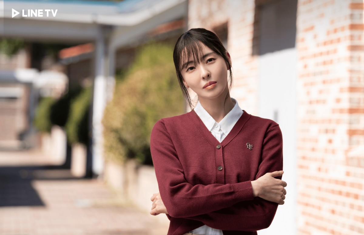 破格韓劇《S LINE》李多熙扮神秘高中女教師...無性生活引好奇