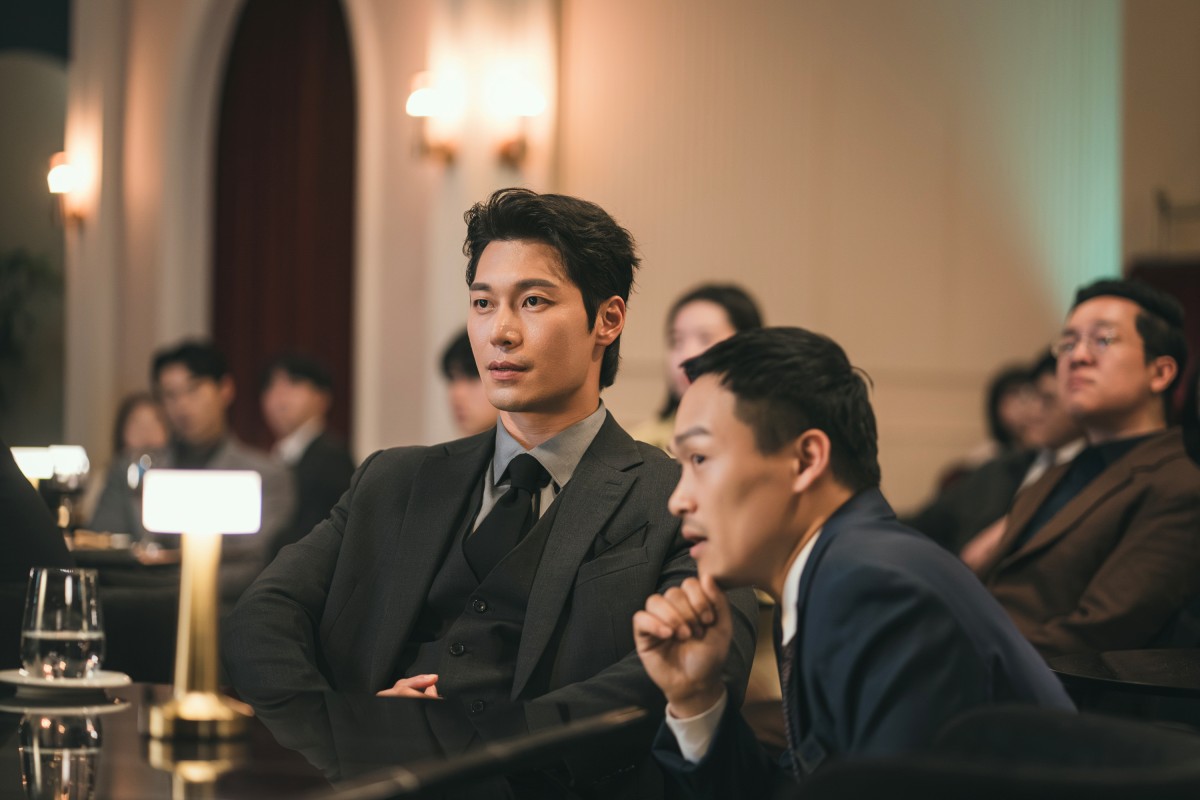 Disney+黑道純愛韓劇《善良的他》李棟旭、李聖經、朴勳