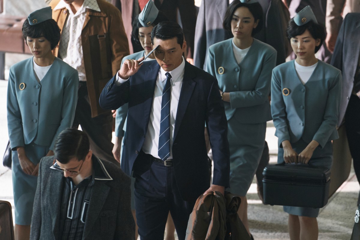 Disney+《韓國製造》玄彬諜對諜鄭雨盛...周旋陪酒女曹汝貞、黑幫之女元志安