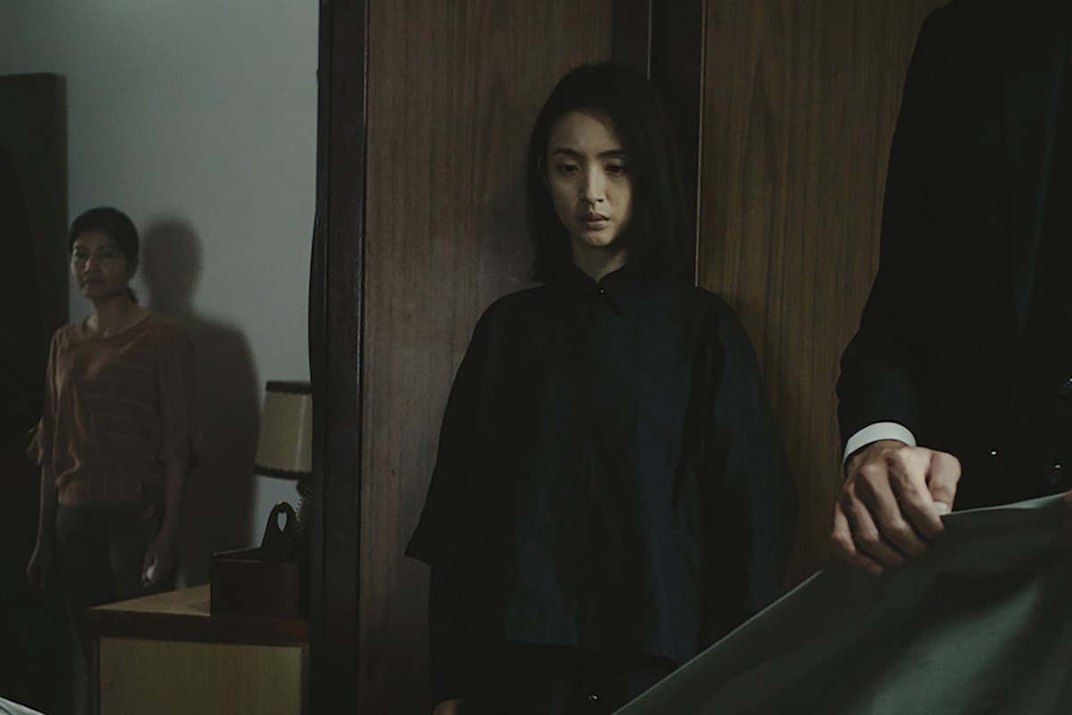 《深度安靜》釋出角色預告，林依晨代表的「白色」呼應她表面平靜無害，卻暗藏難以言說的痛苦與祕密。