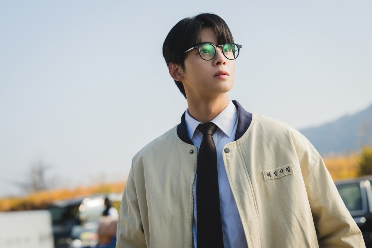 Netflix爆笑喜劇《超能路人甲》5/15上線!朴恩斌X車銀優「邊緣人英雄」覺醒超能力!誤打誤撞拯救世界!20年前消失之謎重啟 - 第4張圖 Netflix爆笑喜劇《超能路人甲》5/15上線!朴恩斌X車銀優「邊緣人英雄」覺醒超能力!