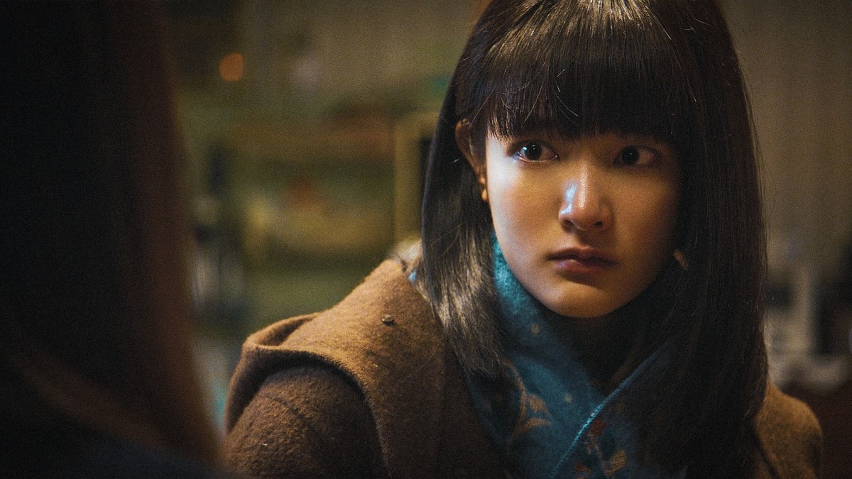 王淨此次一人挑戰多重角色與不同人格狀態，飾演「趙小莉」和其女兒「陳默」，認為《沉默的審判》是很極致的作品