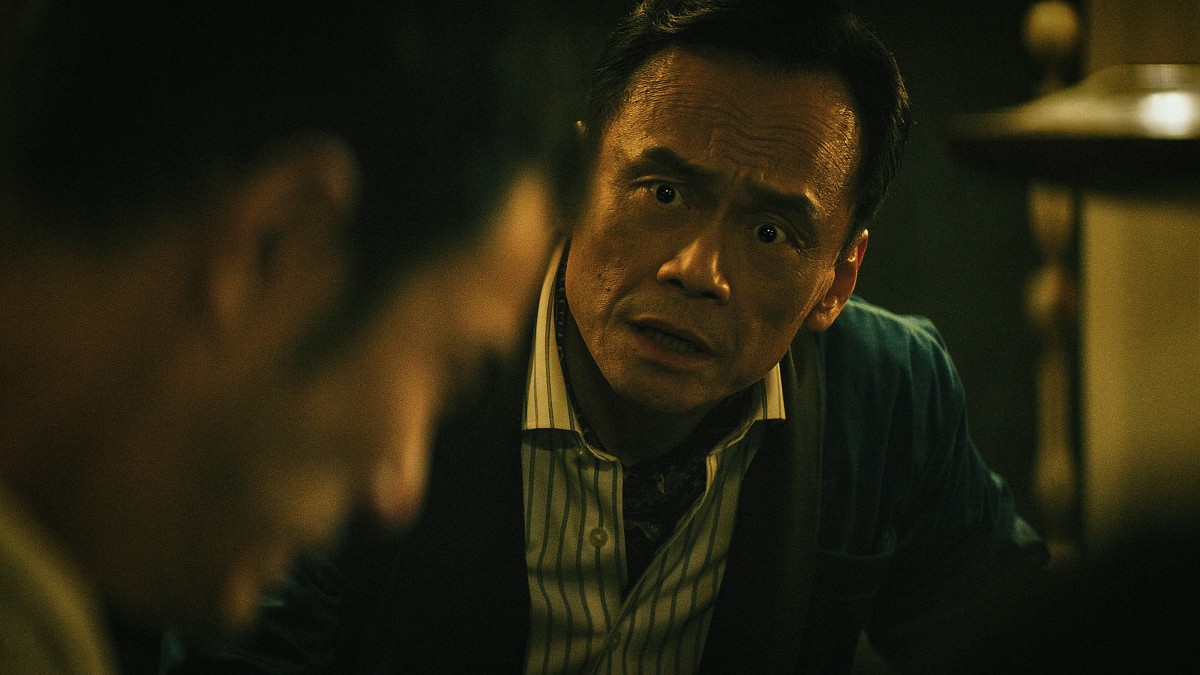 Netflix台劇《沉默的審判》陳以文化身掌控家族命運的萬年鋼材董事長「許萬年」