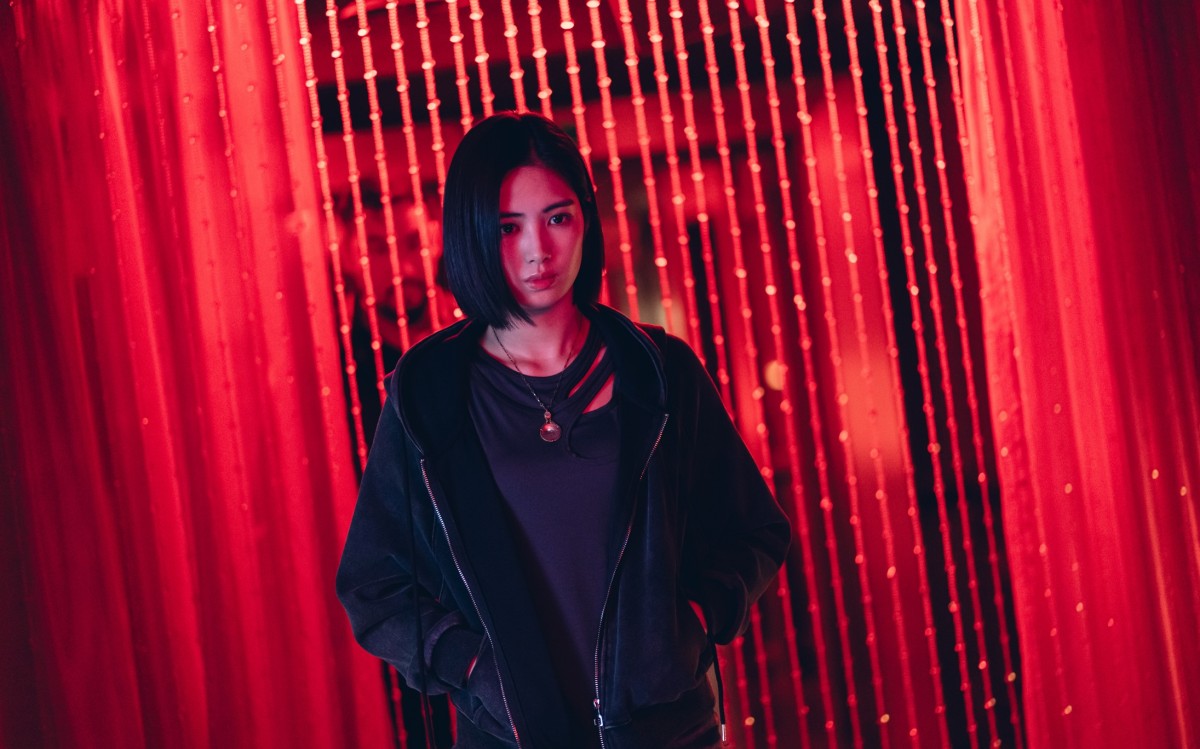 Netflix全新犯罪動作台劇《黑白清道夫》定檔9/17上線! 李銘順攜手婁峻碩、雷嘉汭揭開遊走黑白兩道的灰色正義 - 第3張圖 Netflix全新犯罪動作台劇《黑白清道夫》雷嘉汭解鎖動作戲夢想!神祕女清道夫帥氣登場